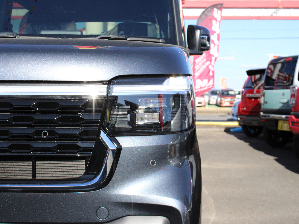 ホンダ　N BOXカスタム　8インチディスプレイオーディオ6枚目