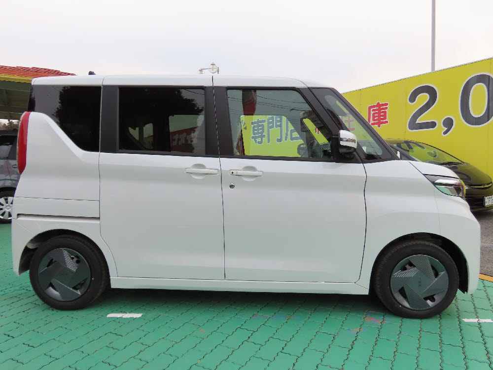 ニッサン　ルークス　X3枚目