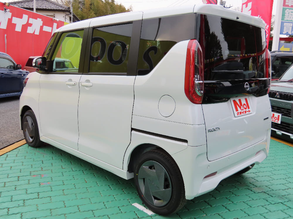 ニッサン　ルークス　X6枚目