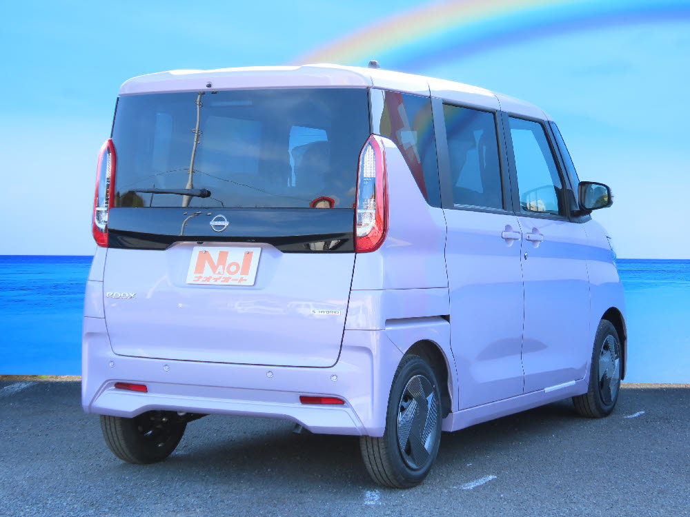 ニッサン　ルークス　X　4枚目