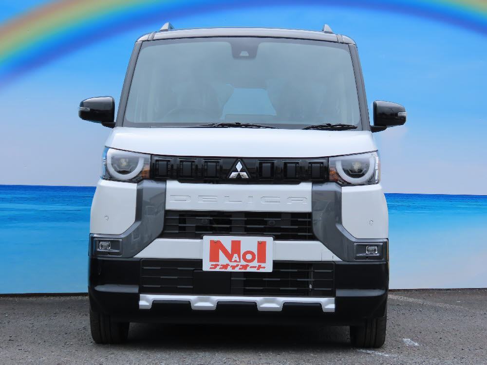 ミツビシ　デリカミニ　Gプレミアム1枚目