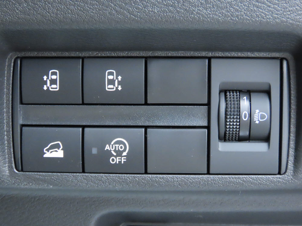 ミツビシ　デリカミニ　Gプレミアム19枚目