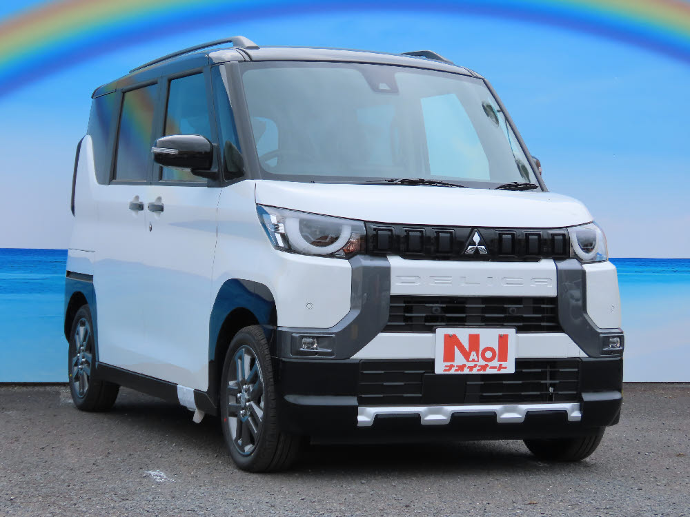 ミツビシ　デリカミニ　Gプレミアム2枚目