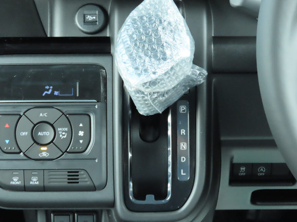 スズキ　スペーシアカスタム　HV　XS　ナビ付13枚目