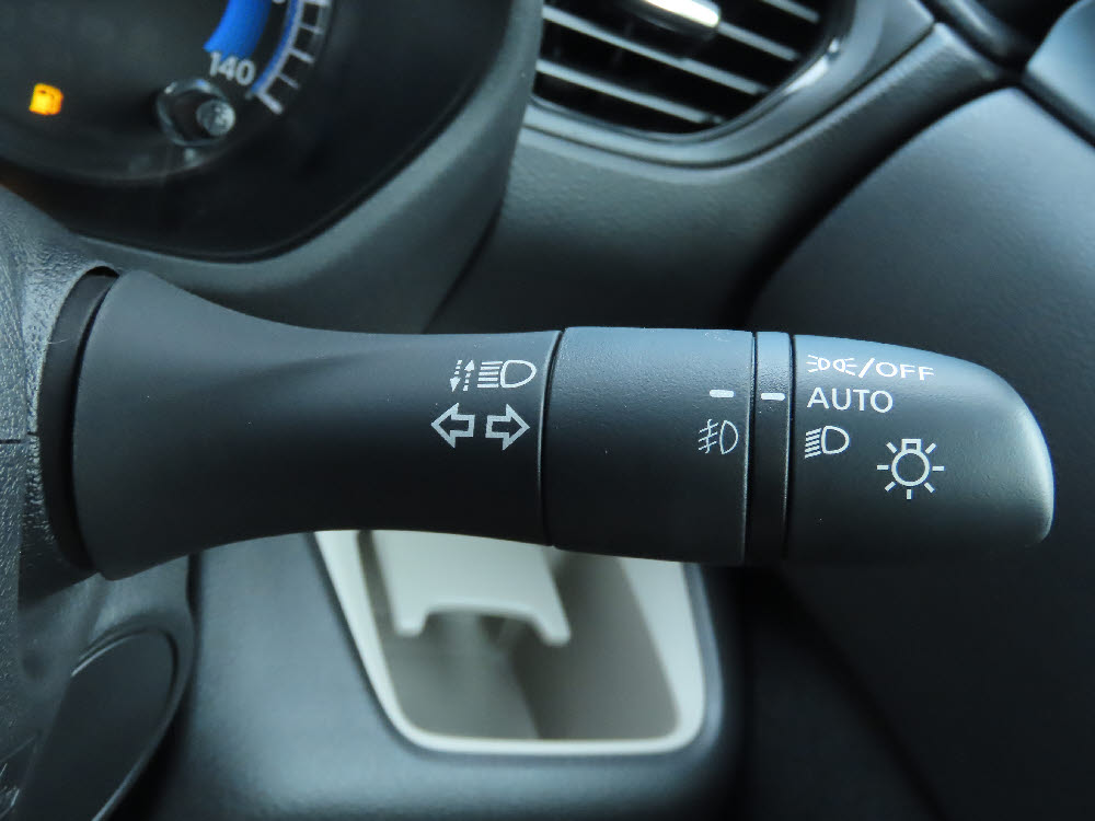 ミツビシ　デリカミニ　G18枚目