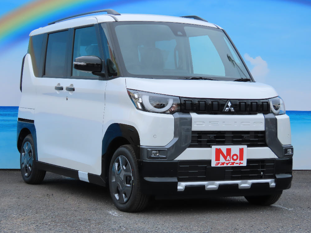 ミツビシ　デリカミニ　G2枚目