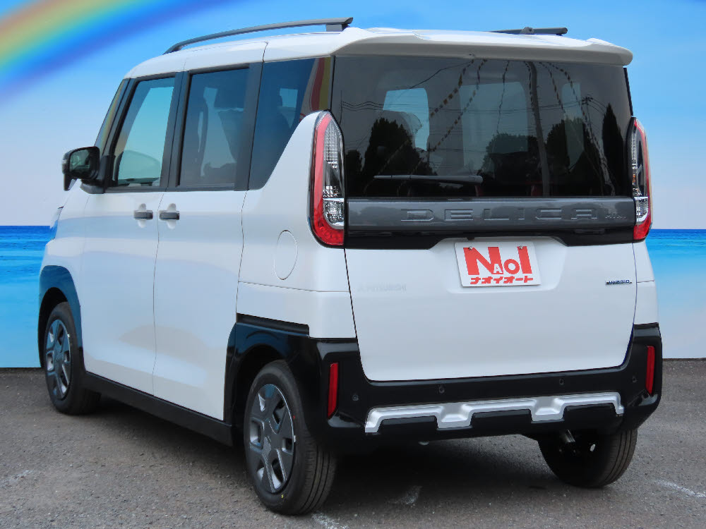 ミツビシ　デリカミニ　G6枚目