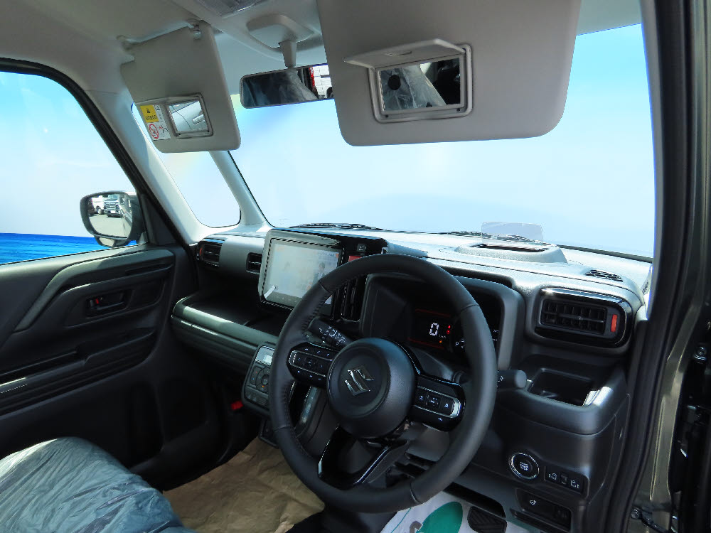 スズキ　スペーシアギア　HYBRID XZ全方位ナビ付8枚目