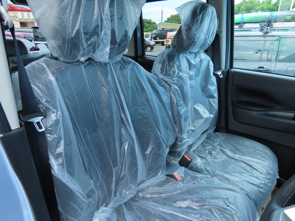 ミツビシ　デリカミニ　Ｇ　9枚目