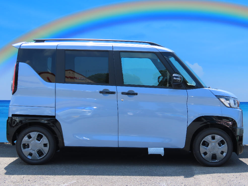 ミツビシ　デリカミニ　Ｇ　3枚目