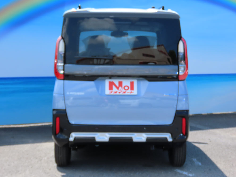 ミツビシ　デリカミニ　Ｇ　5枚目