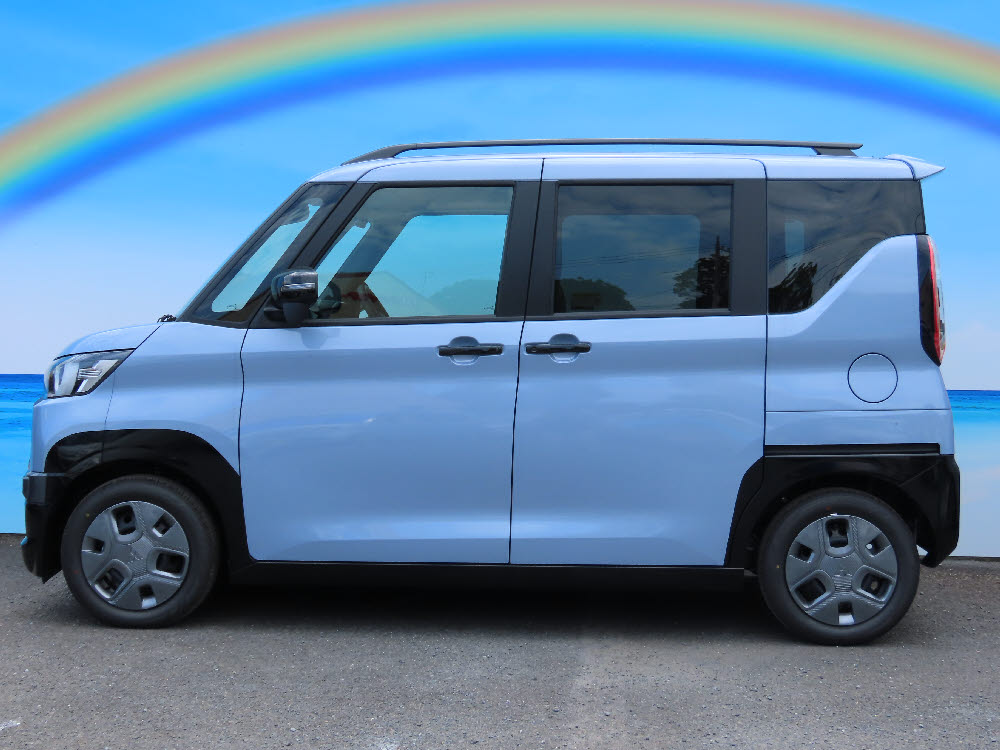 ミツビシ　デリカミニ　Ｇ　7枚目