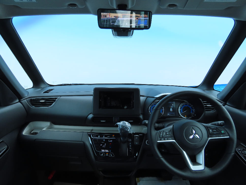 ミツビシ　デリカミニ　Ｇ　プレミアム11枚目