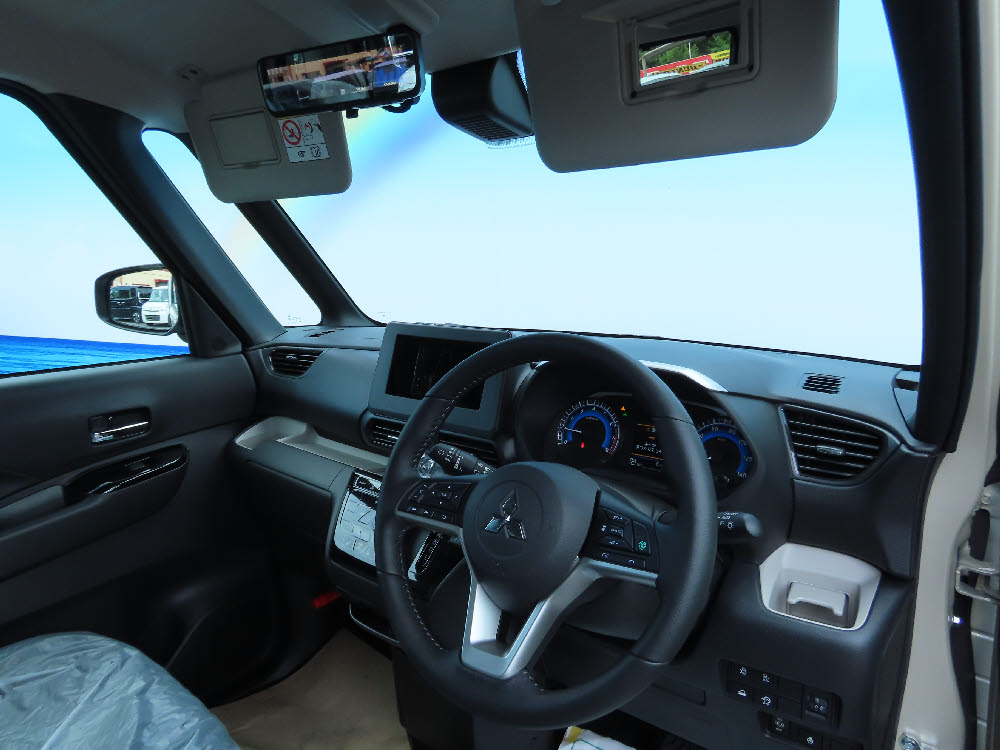 ミツビシ　デリカミニ　Ｇ　プレミアム8枚目