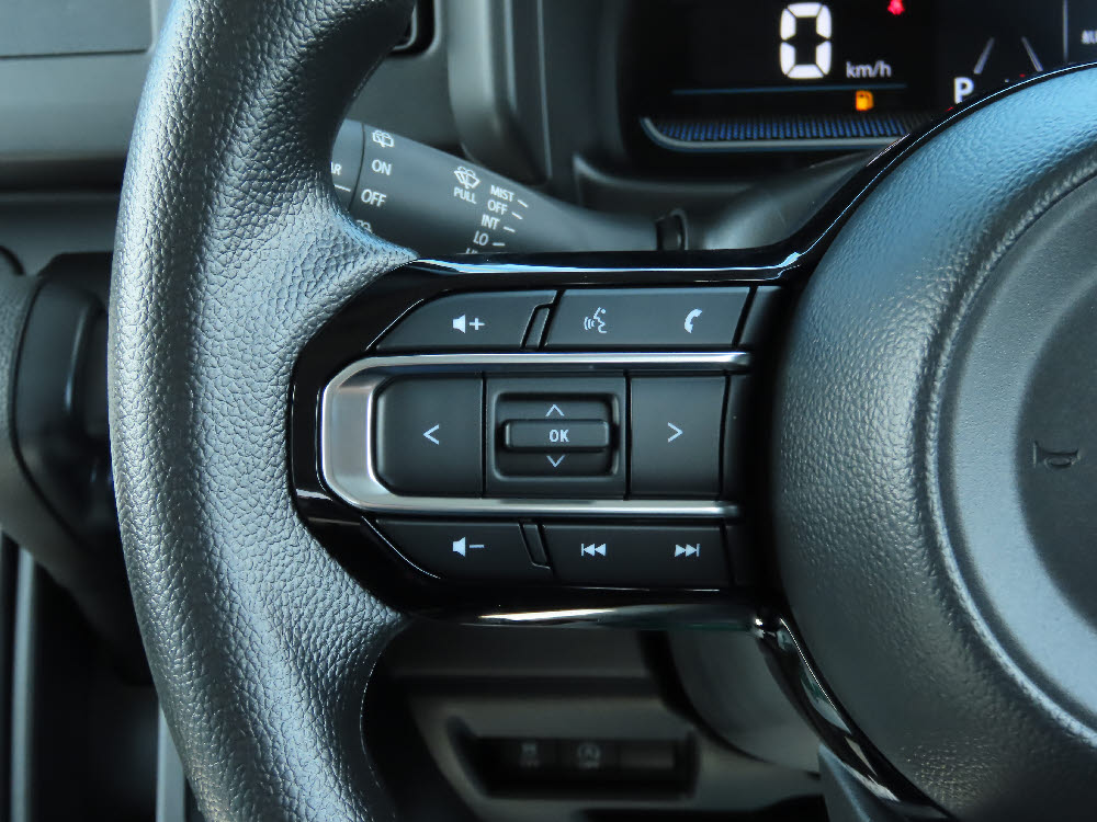 スズキ　スペーシア G19枚目