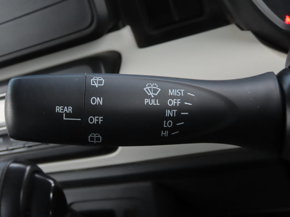 マツダ　フレアワゴン ハイブリッドXG17枚目