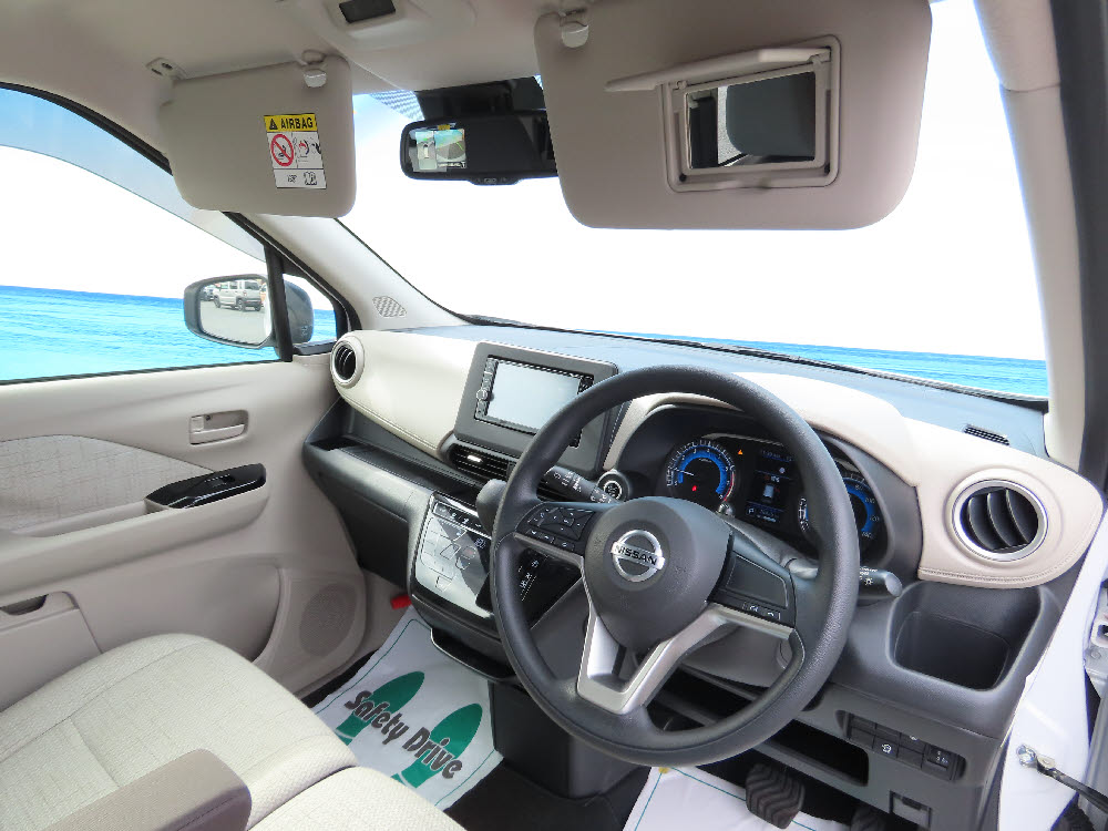 ニッサン　デイズ　X8枚目