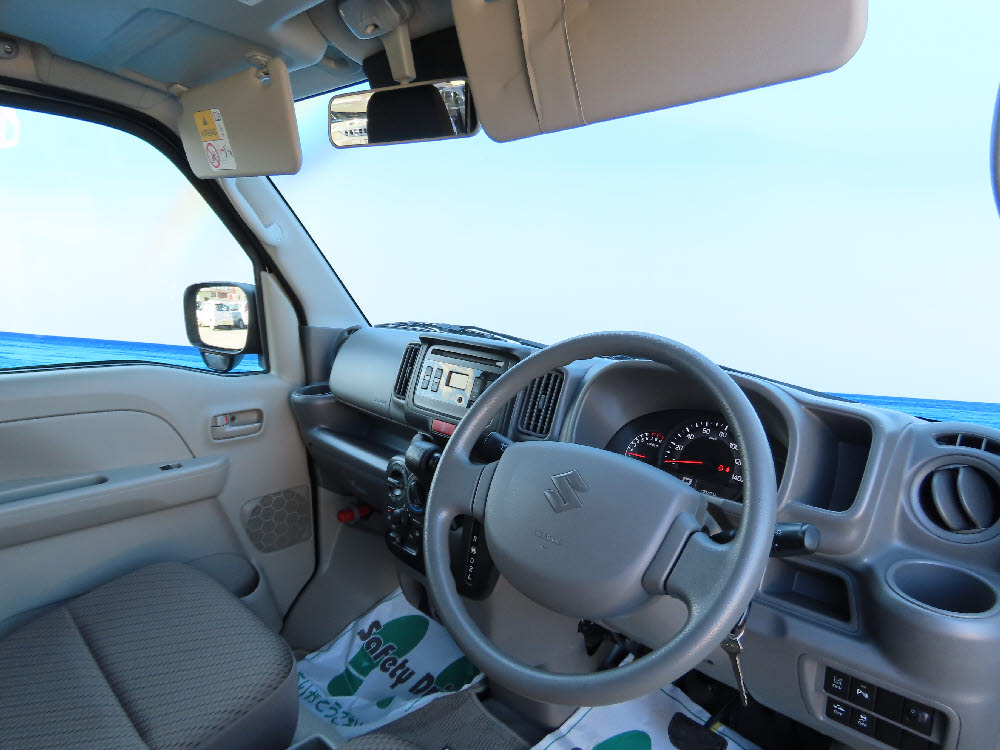 スズキ　エブリィバンPCリミテッドセーフティーサポート8枚目