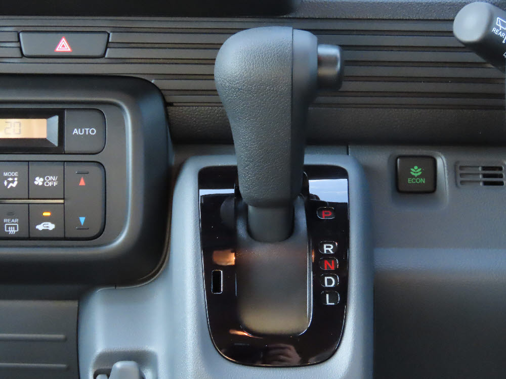 ホンダ　Ｎ ＶＡＮ　G14枚目