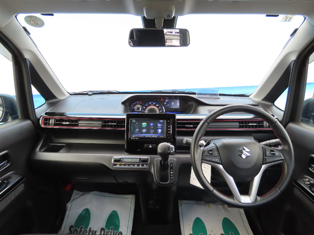スズキ　ワゴンＲスティングレー　HYBRID　T11枚目