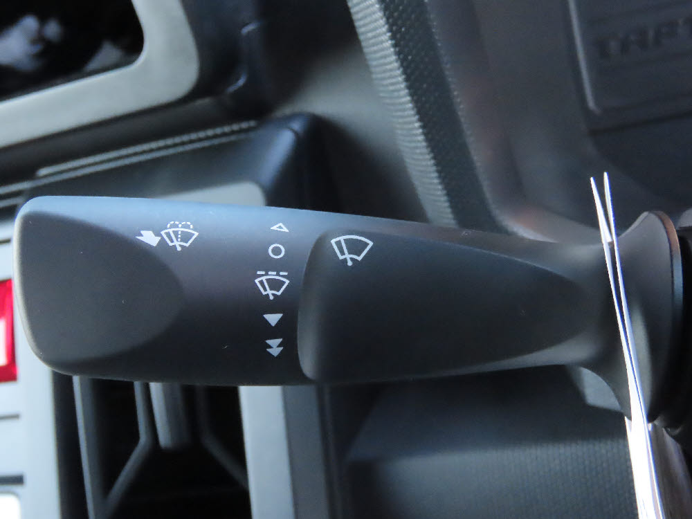 ダイハツ　タフト X17枚目