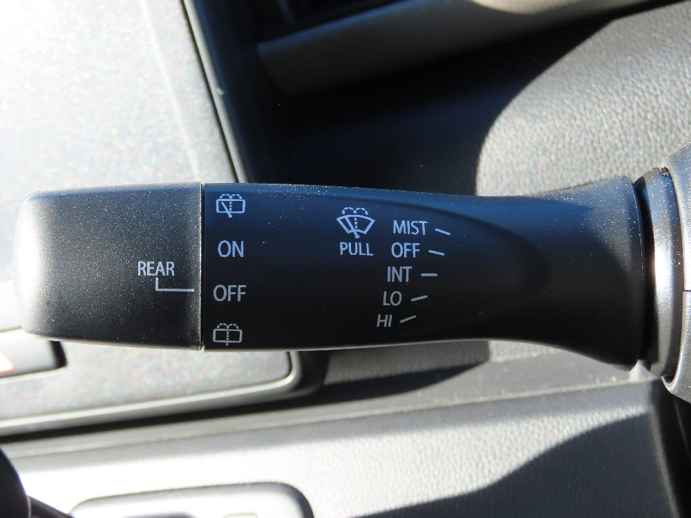 スズキ　ワゴンＲ FX 2WD17枚目