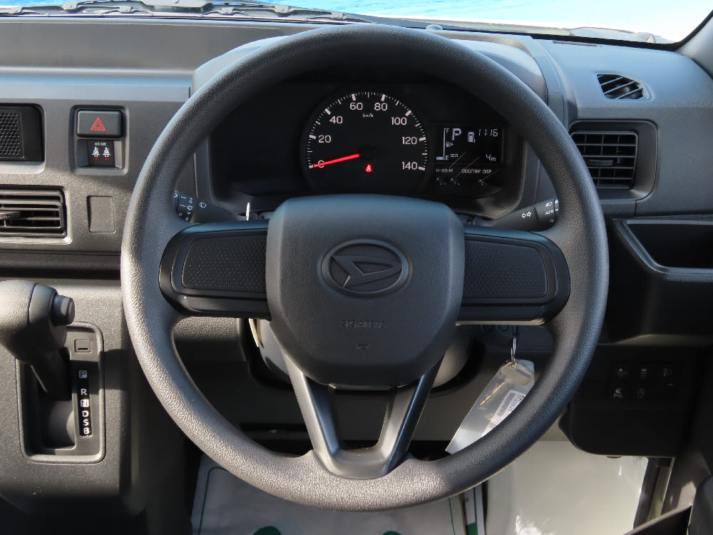 ダイハツ　ハイゼットカーゴ　DX　CVT15枚目