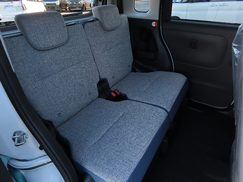 ダイハツ　ムーヴキャンバス　ストライプスX10枚目