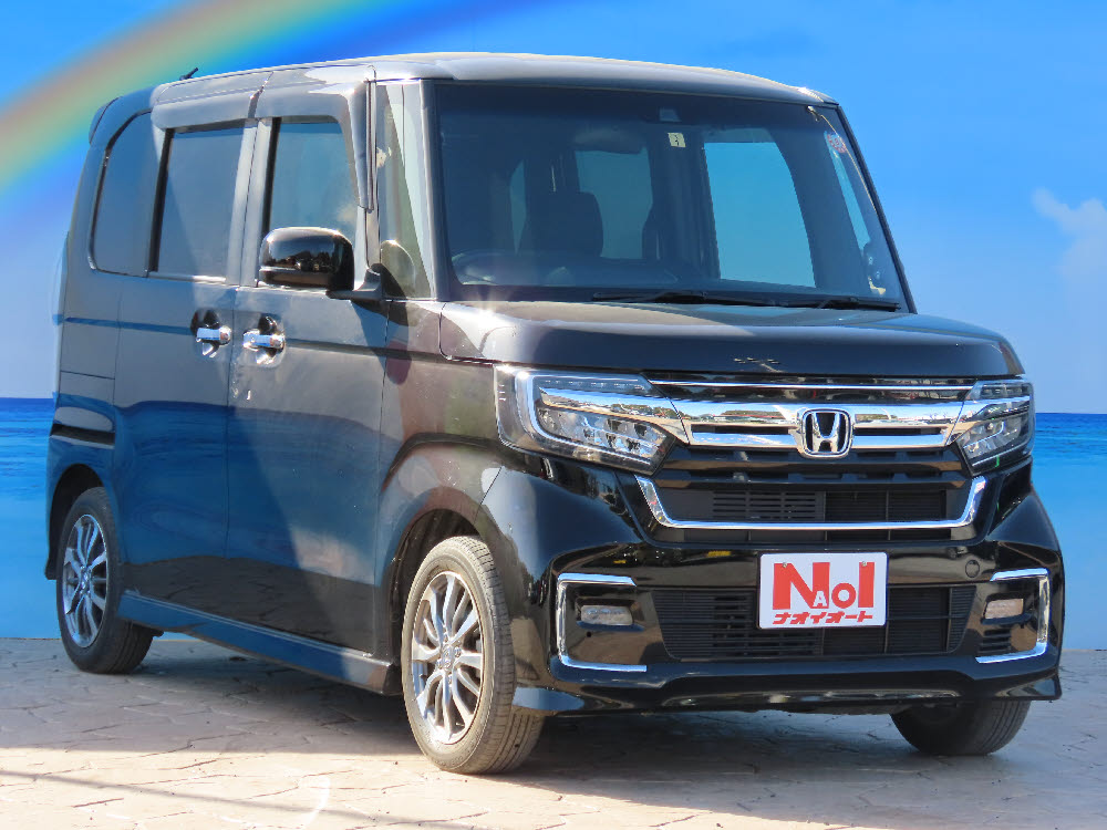 ホンダ　Ｎ ＢＯＸカスタム　L2枚目