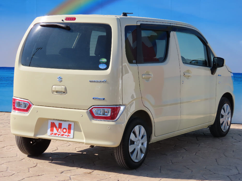 スズキ　ワゴンＲ HYBRID FX4枚目