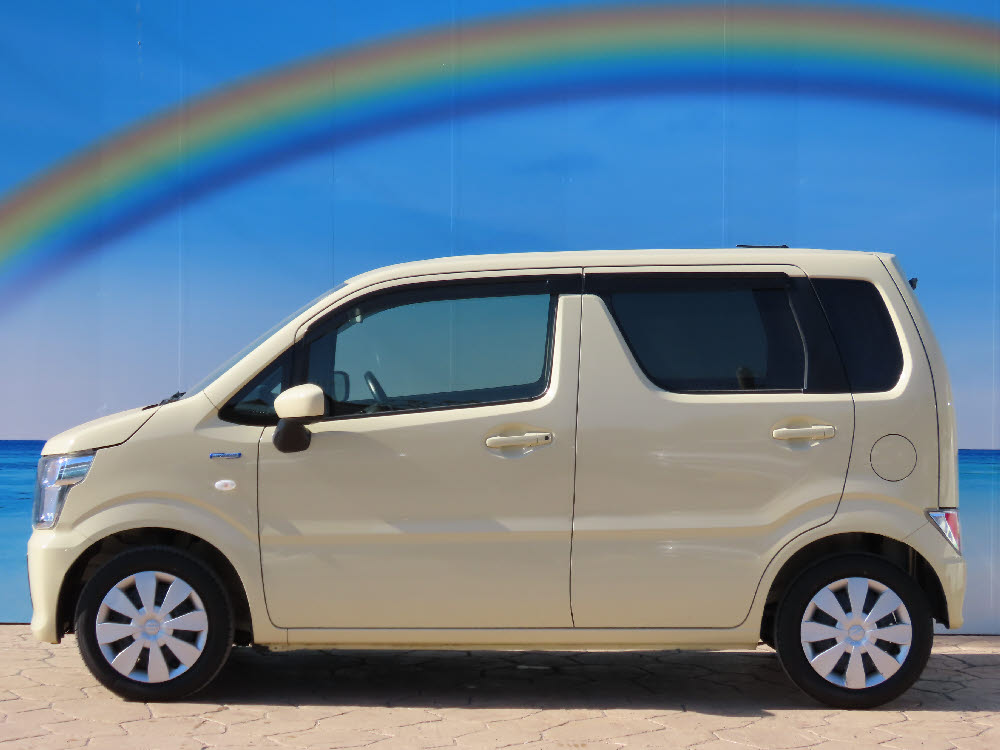 スズキ　ワゴンＲ HYBRID FX7枚目