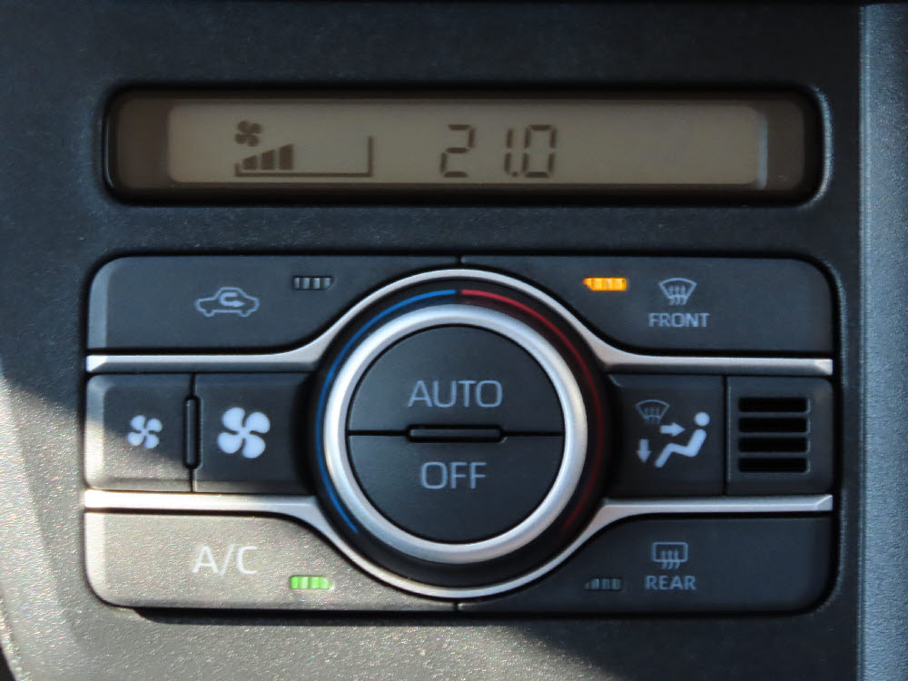 ダイハツ　ムーヴ RS 9インチディスプレイオーディオ付12枚目