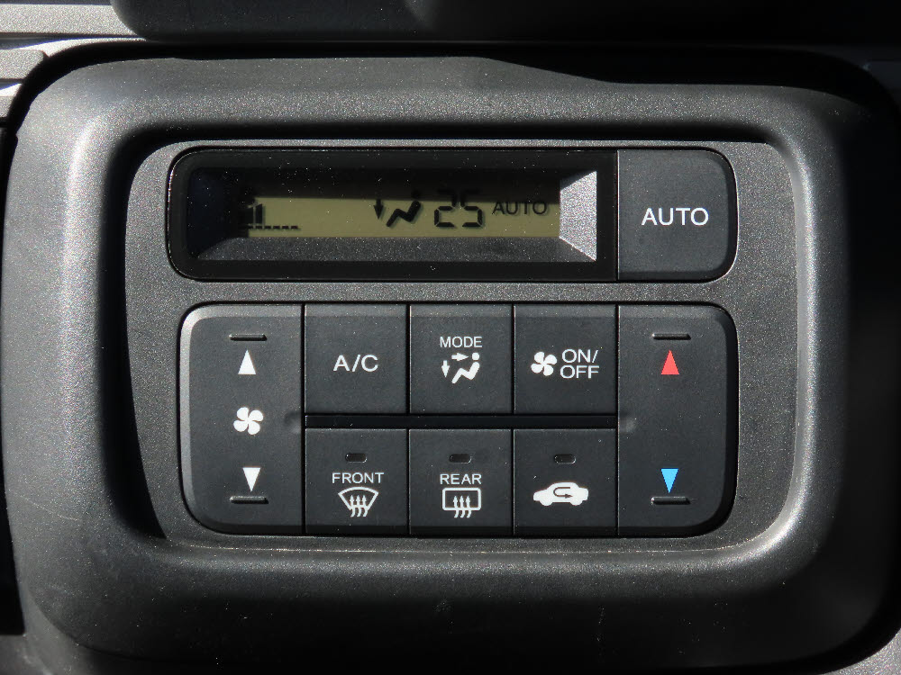 ホンダ　Ｎ ＶＡＮ+スタイル クール・ターボホンダセンシリング12枚目