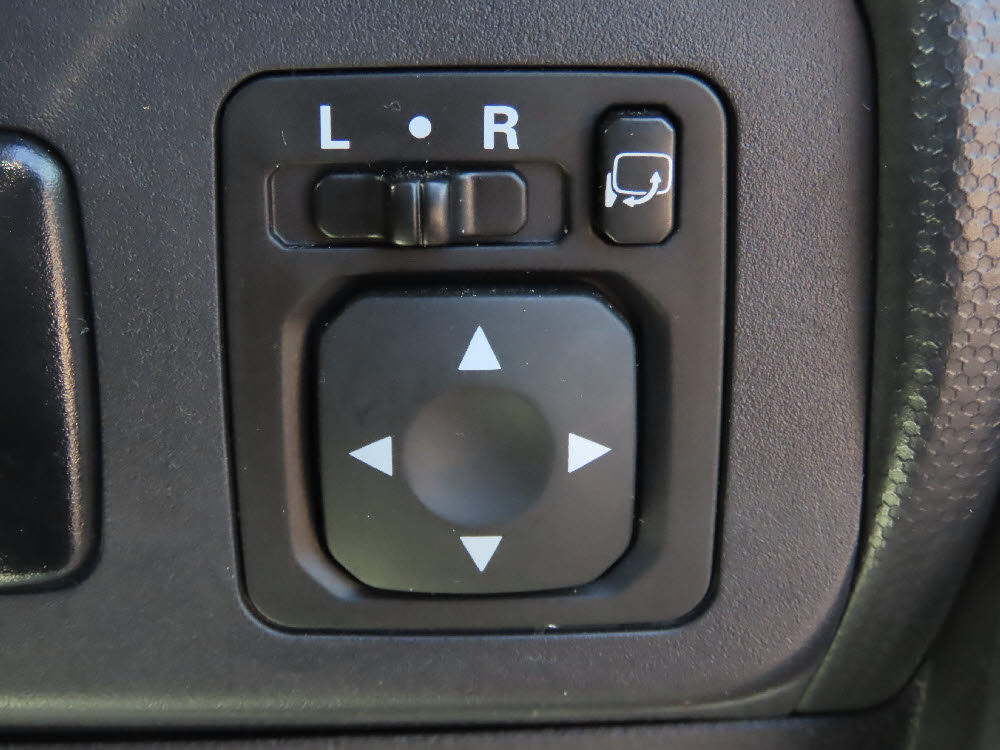 ミツビシ　ｅＫワゴンスポーツ　X19枚目