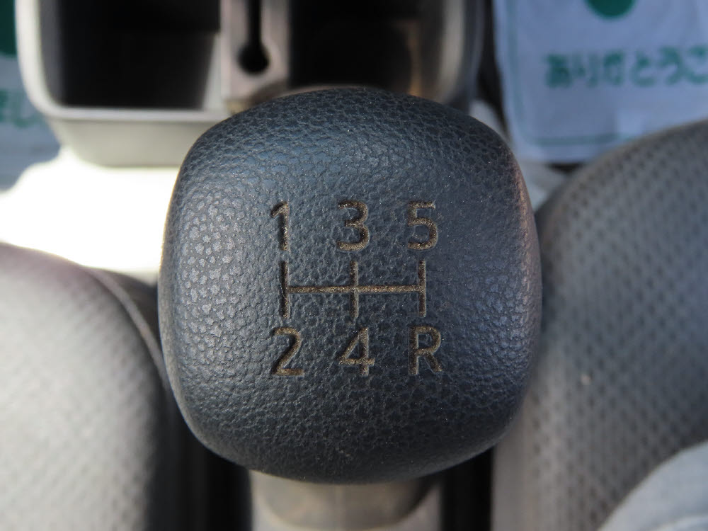 スバル　サンバートラック TB　2WD　MT9枚目