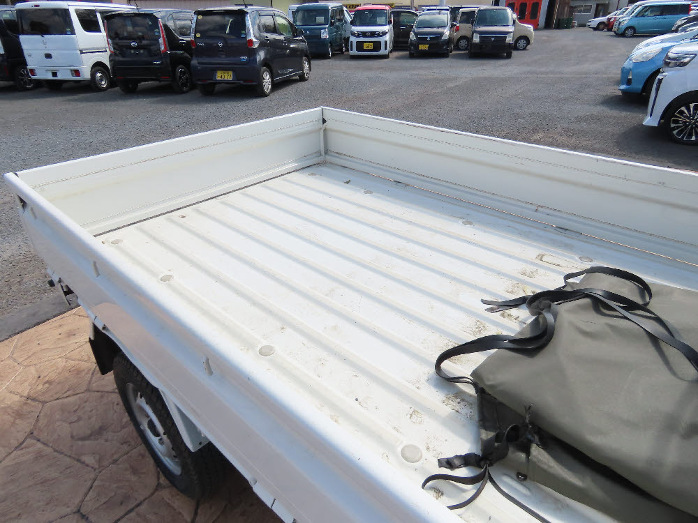 スバル　サンバートラック TB　2WD　MT6枚目