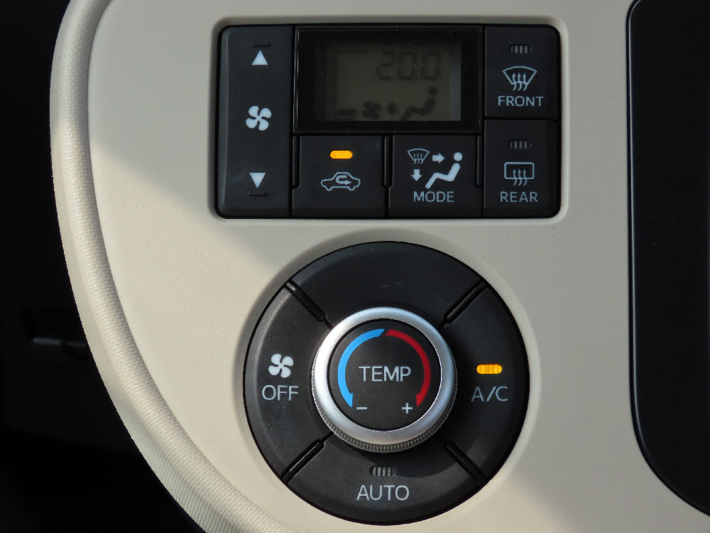 ダイハツ　ミラココア X16枚目