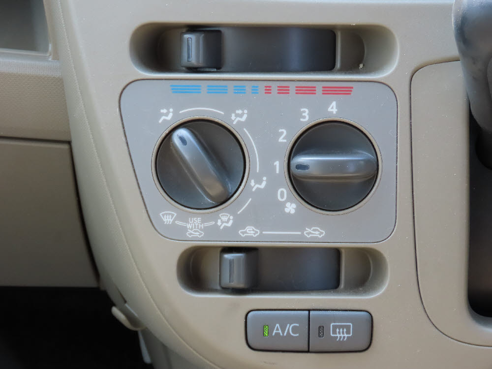 ダイハツ　ムーヴ　L13枚目