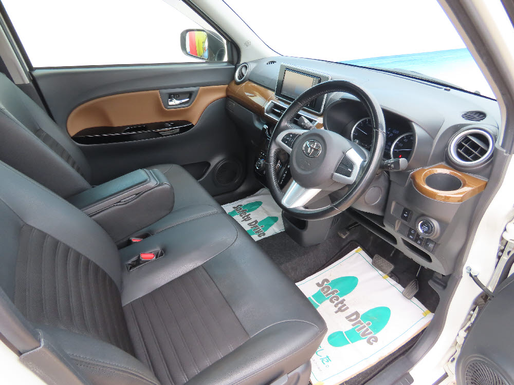 トヨタ　ピクシス ジョイ FG SAⅢ プライムコレクション8枚目