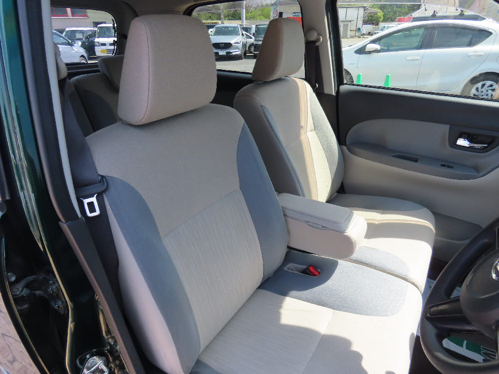 ダイハツ　キャスト スタイル　XリミテッドSAⅢ9枚目