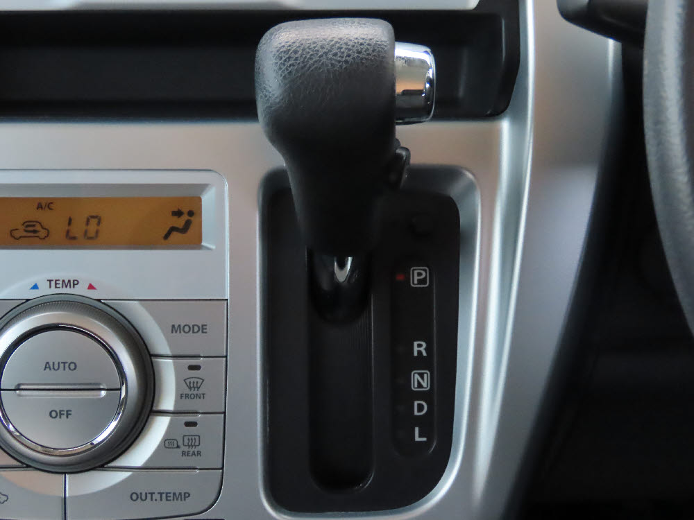 マツダ　フレアクロスオーバー XS13枚目