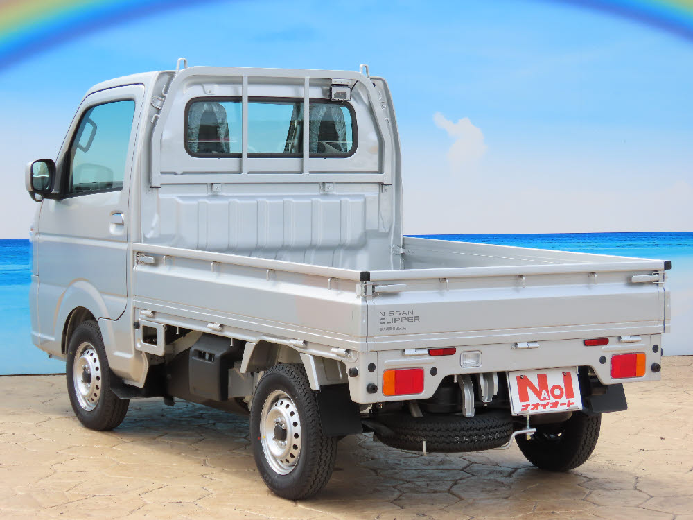 ニッサン NT100クリッパー GX 4WD MT6枚目