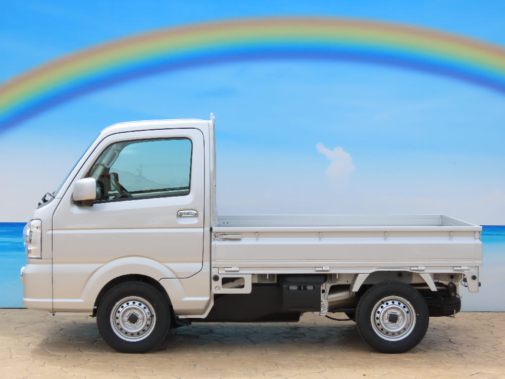 ニッサン NT100クリッパー GX 4WD MT7枚目