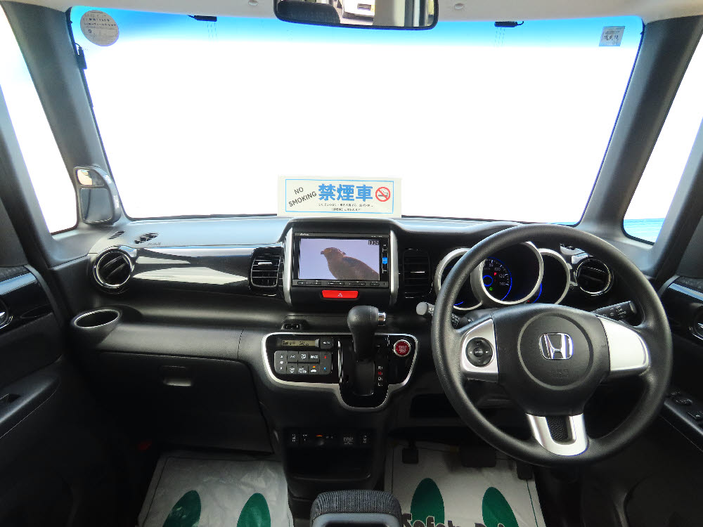 ホンダ　Ｎ ＢＯＸカスタム G SSブラックスタイルパッケージ11枚目