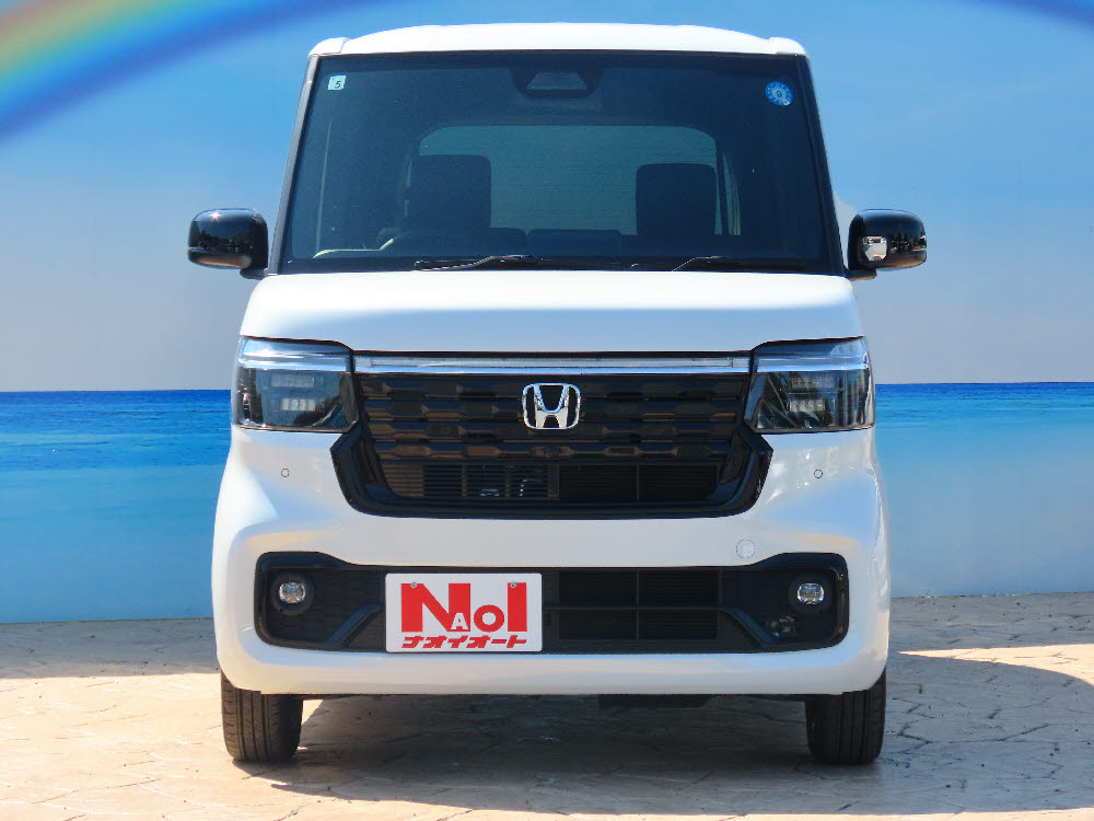 ホンダ　Ｎ ＢＯＸカスタム ブラックスタイル1枚目