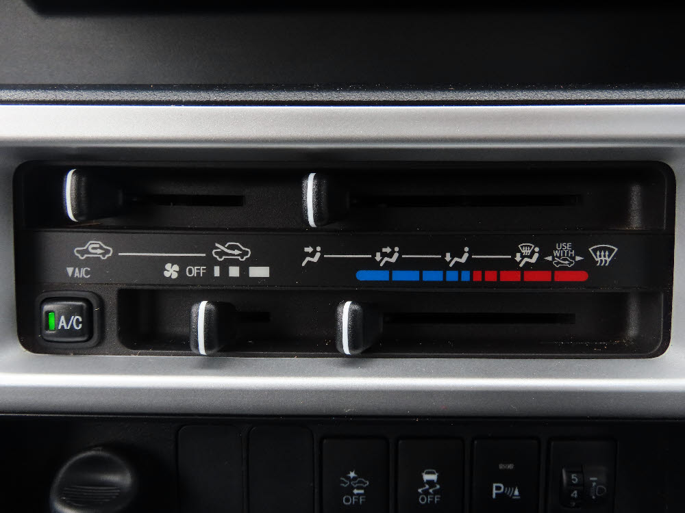 ダイハツ ハイゼットトラック スタンダードSAⅢt11枚目