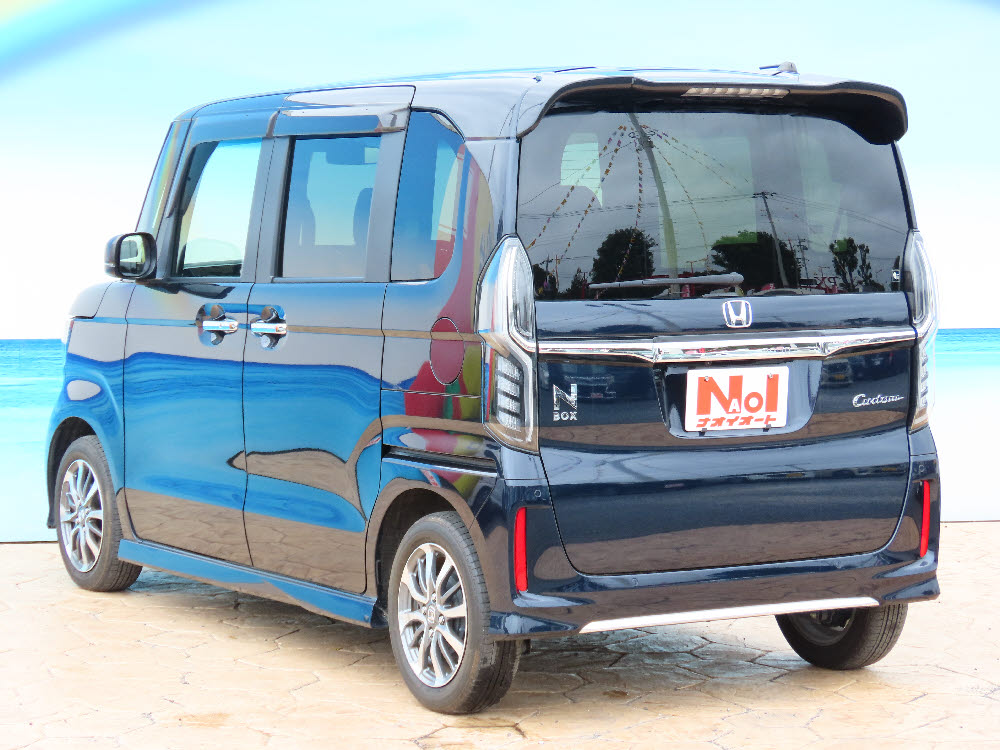 ホンダ N BOXカスタム L6枚目
