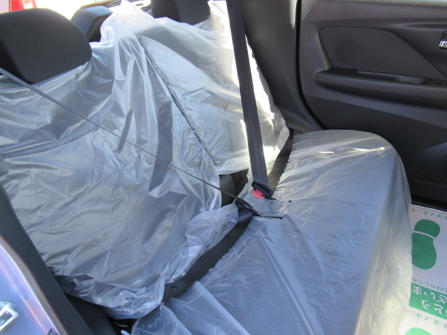 ミツビシ　ｅｋクロス　G8枚目