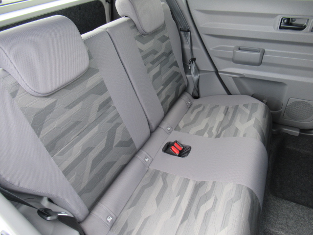 ダイハツ　タフト　X　9DO8枚目