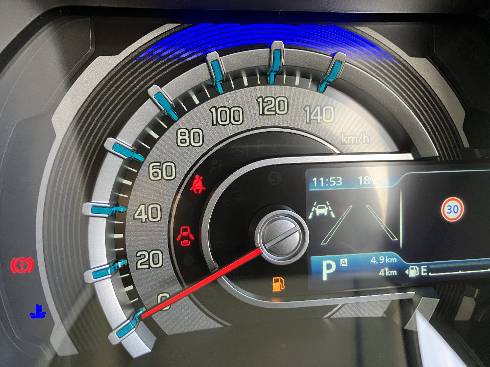 スズキ　ハスラー　タフワイルド ナビ付19枚目